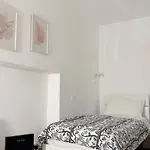Ginevra House