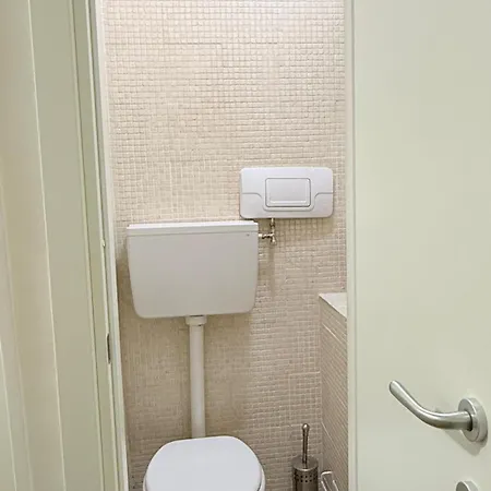 Ginevra House