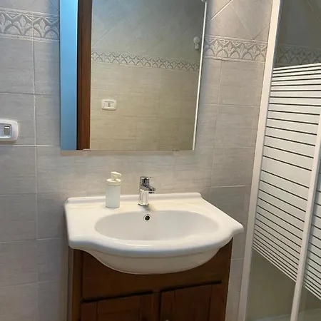 Le Di Ginevra Dom wakacyjny Neapol